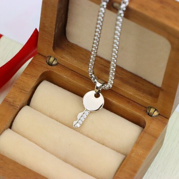 "Stylish Silver Key Design Pendant in Gold Plated Brass, XPPT1630 - Picture 5 of 12